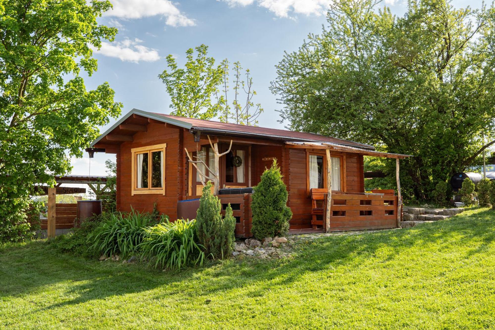Cozy Wood Hut On The Farm Villa Trebivlice Exterior photo
